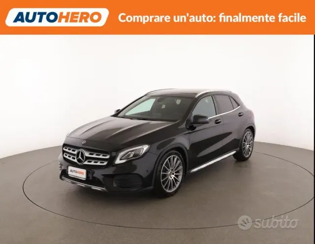 Mercedes-Benz GLA (X156)