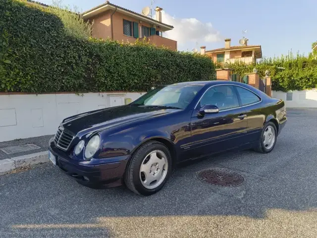Mercedes-Benz CLK 200