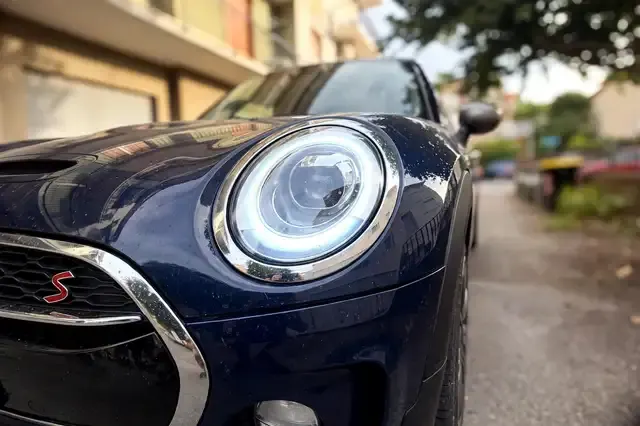 MINI John Cooper Works Clubman
