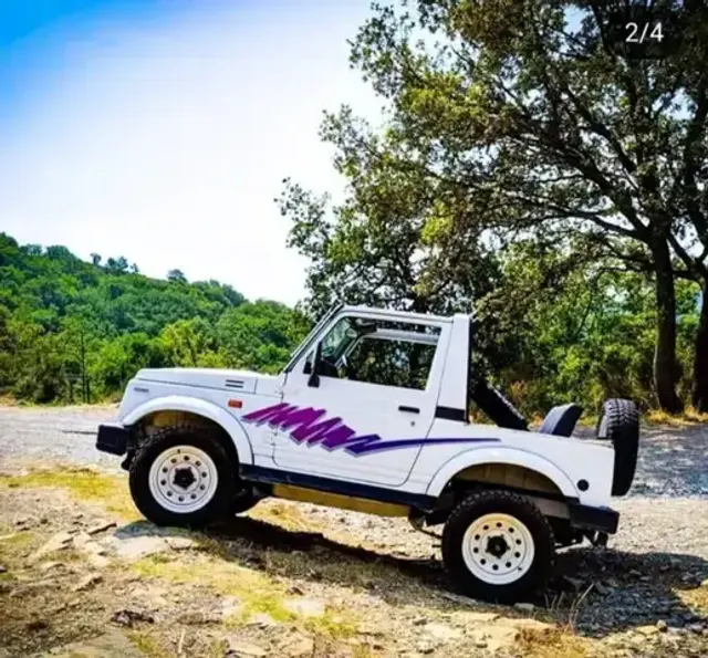 Suzuki Samurai