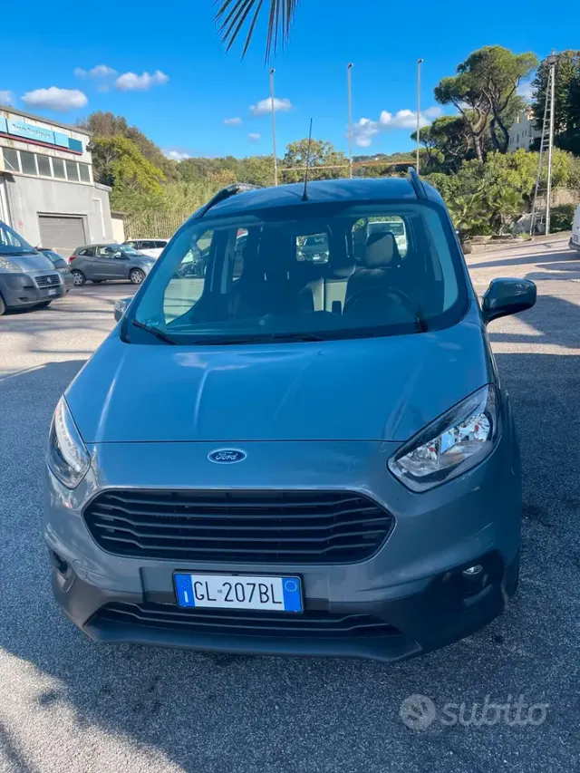 Ford Transit Courier 1ªs