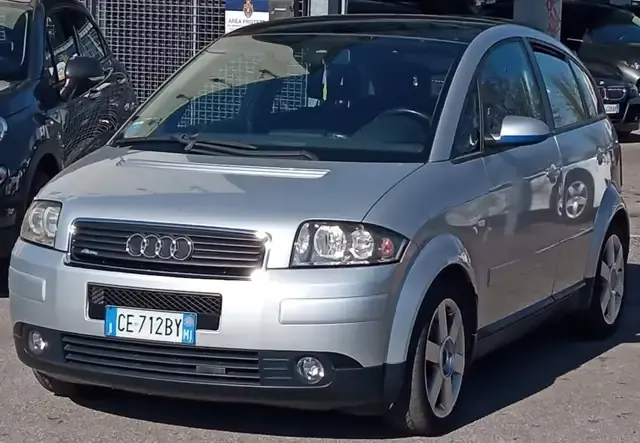Audi A2