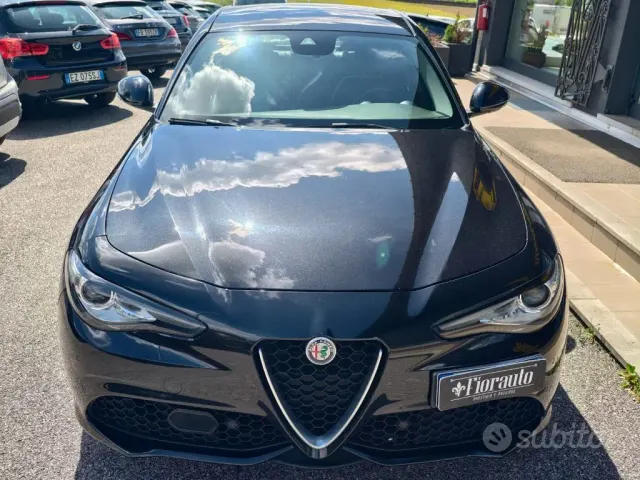 Alfa Romeo Giulia (2016)