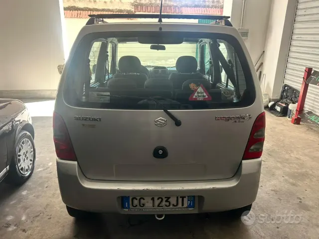 Suzuki Wagon R+