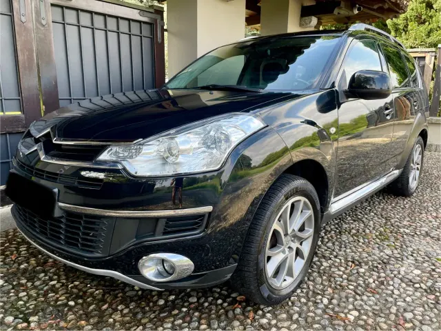 Citroen C-Crosser