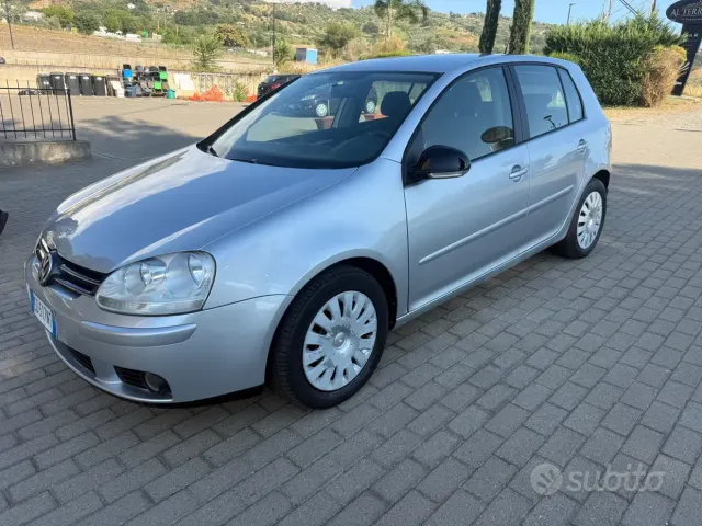 Volkswagen Golf 5ª serie