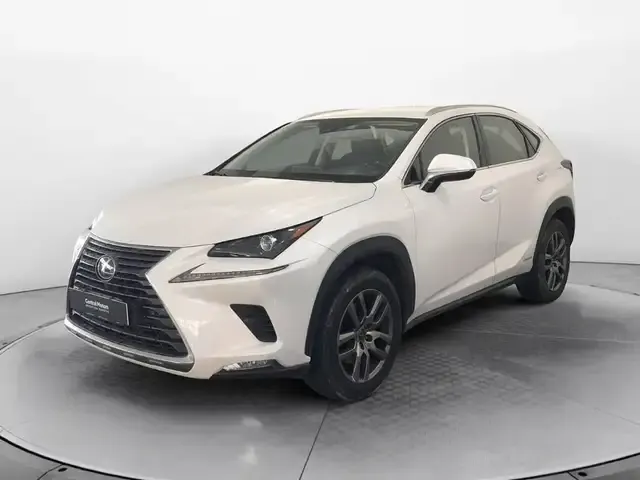 Lexus NX 300