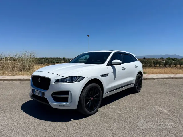 Jaguar F-Pace (X761)