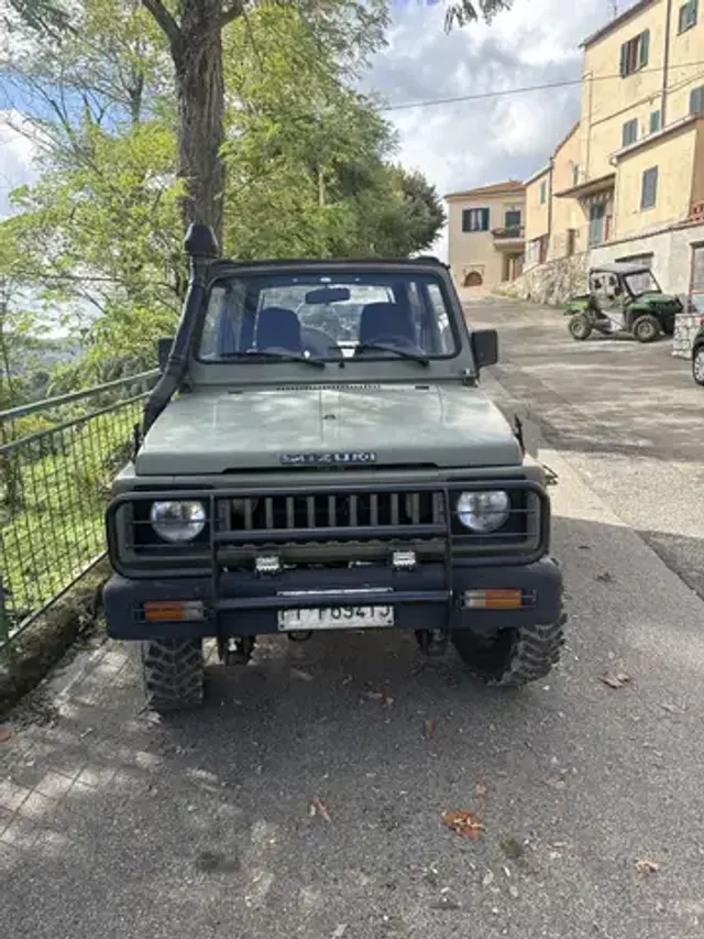 Suzuki SJ 410