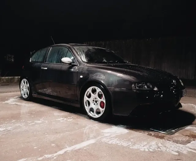 Alfa Romeo 147