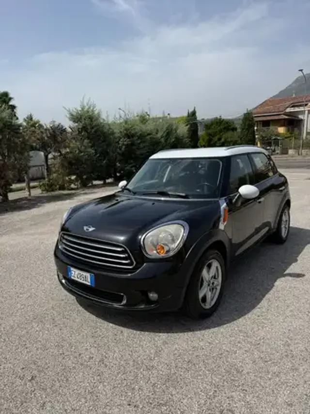 MINI Countryman D