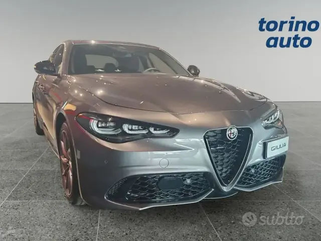Alfa Romeo Giulia (2016)