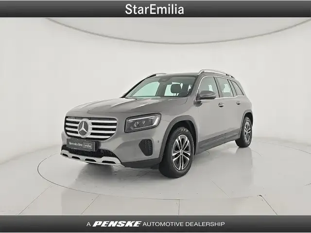 Mercedes-Benz GLB 180