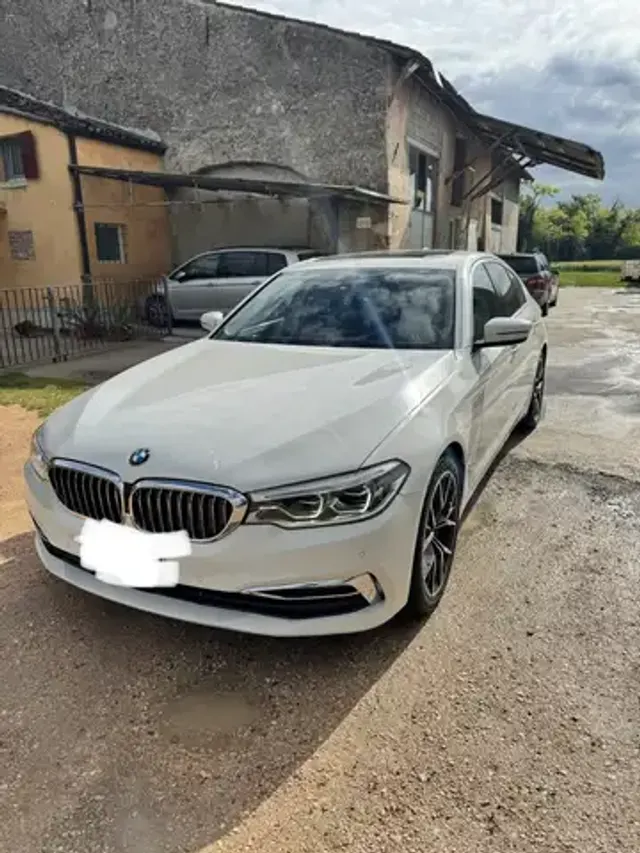 BMW 530