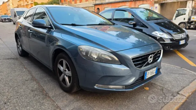 Volvo V40 (2012-2020)