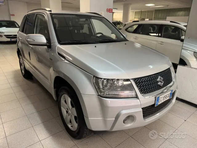 Suzuki Grand Vitara 2ª