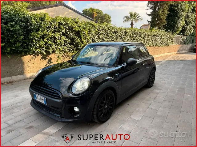MINI Mini 4ª serie (F56)