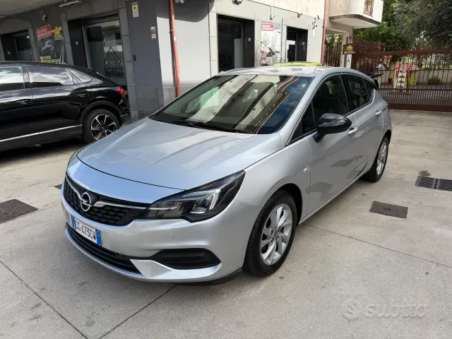 Opel Astra 5ª serie