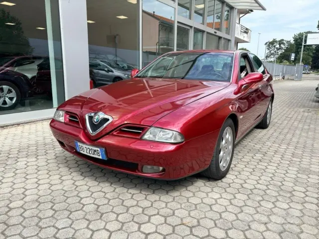Alfa Romeo 166