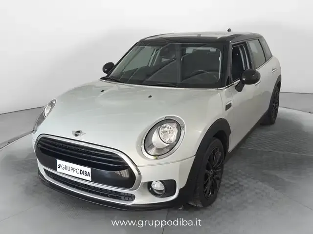 MINI Cooper Clubman