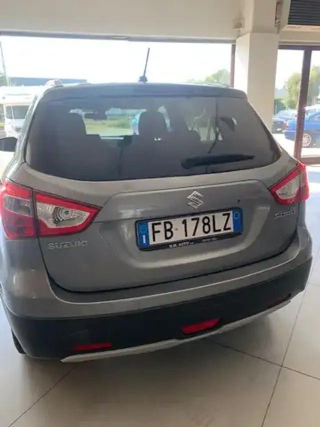 Suzuki SX4 S-Cross