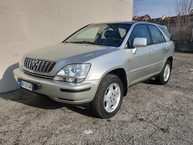 Lexus RX 300