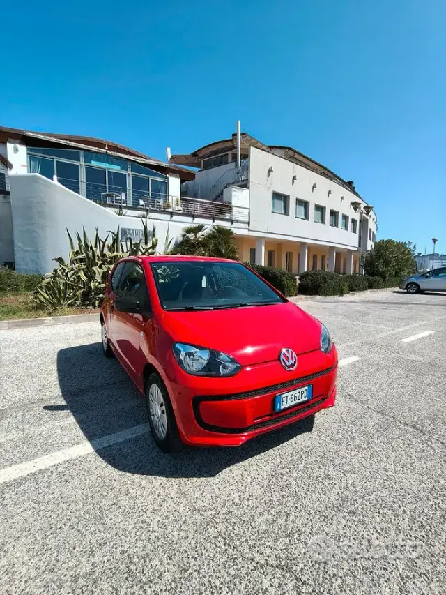 Volkswagen up!