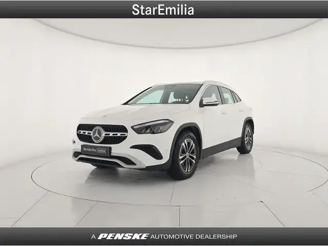 Mercedes-Benz GLA 180