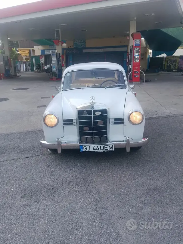 Mercedes-Benz 190