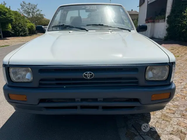 Toyota 4 Runner/Hilux 1ª