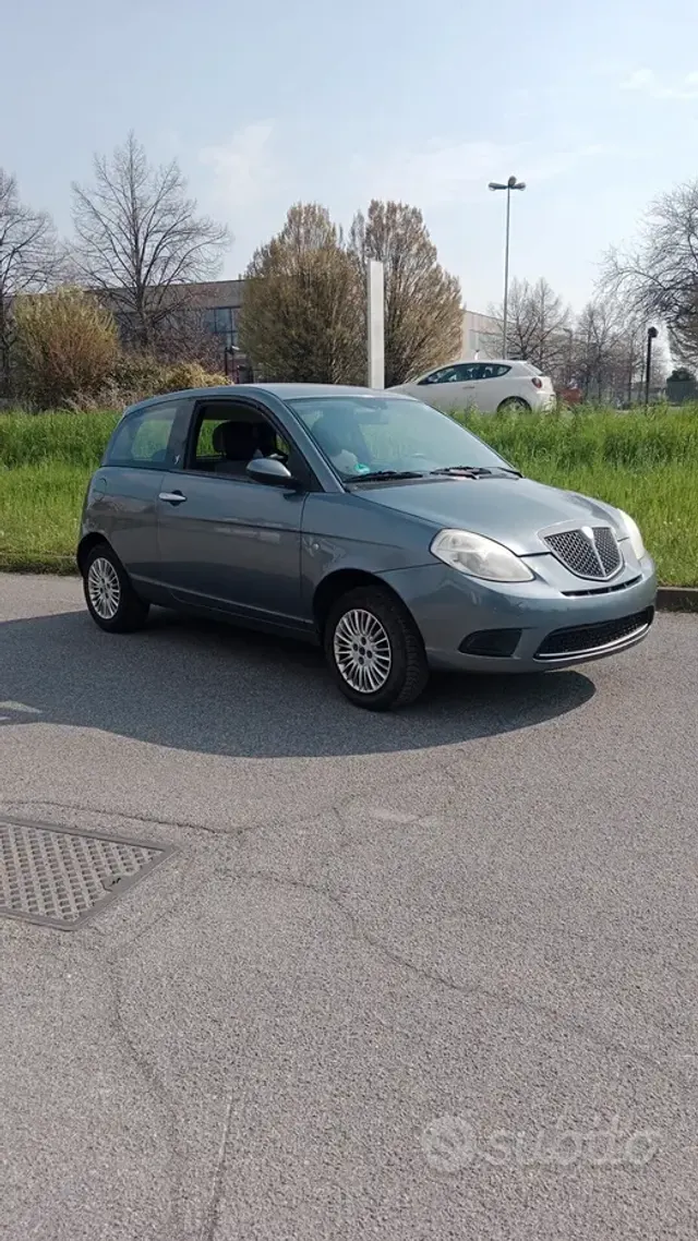 Lancia Ypsilon 2ª serie