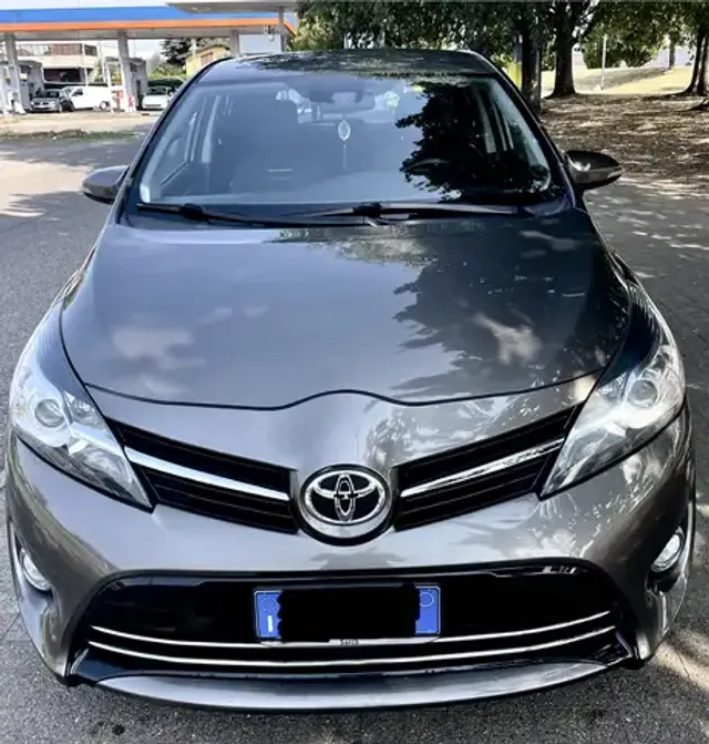 Toyota Verso