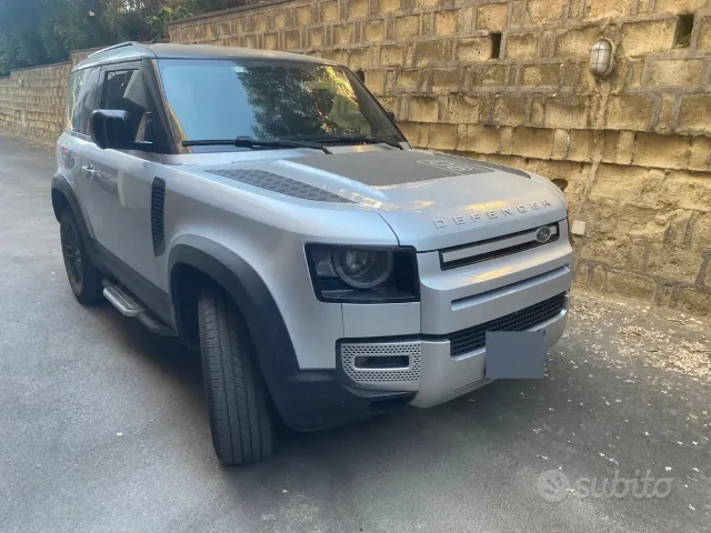 Land Rover Defender (2019)