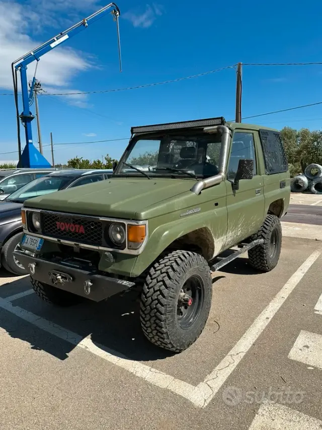Toyota Land Cruiser