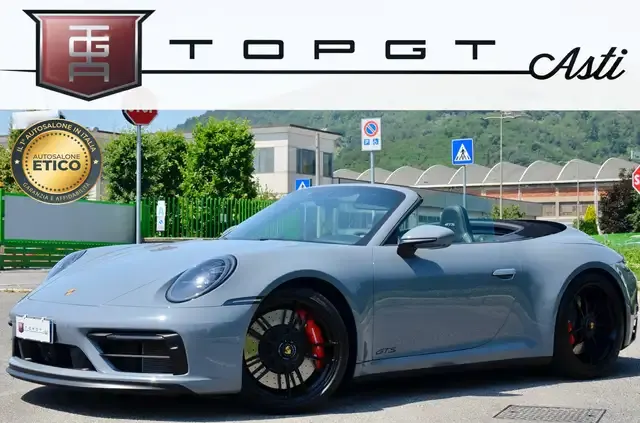 Porsche 992