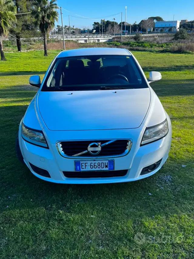 Volvo V50 (2003-2012)