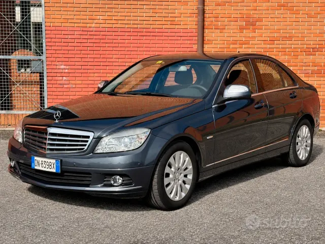 Mercedes-Benz Classe C (W/S204)
