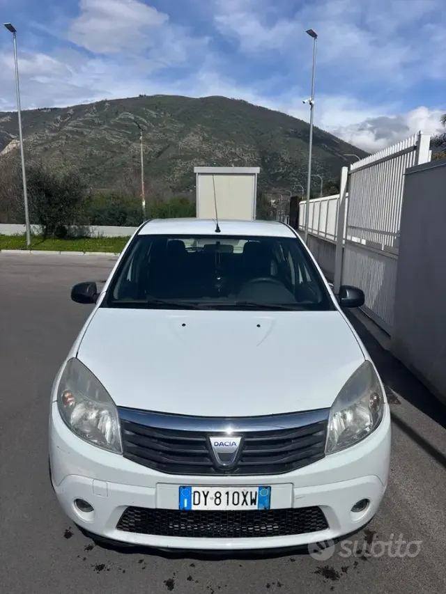 Dacia Sandero 1ª serie