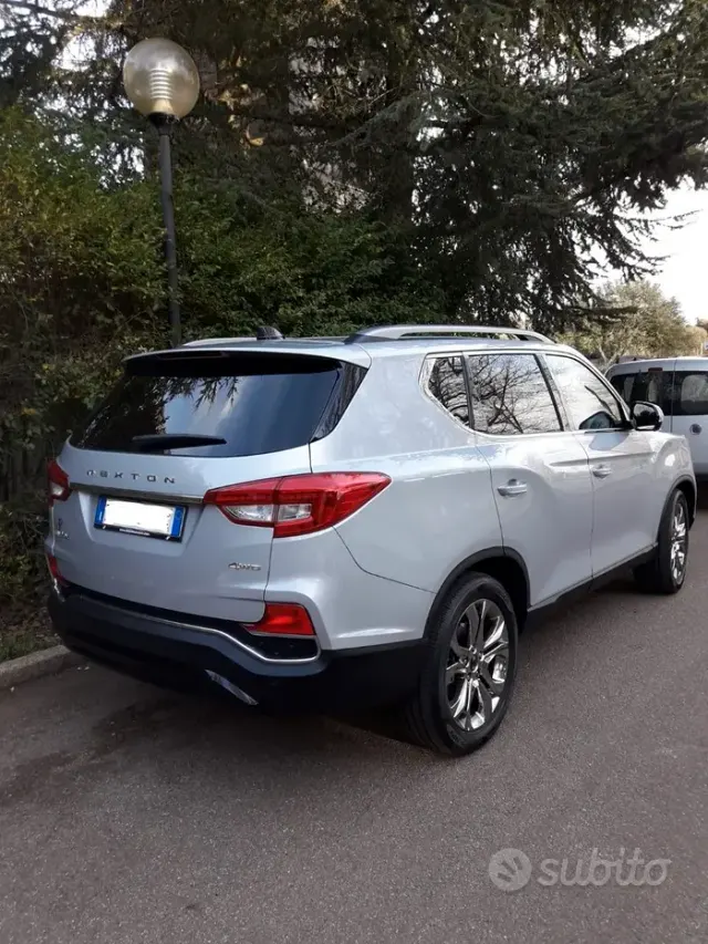 SsangYong Rexton (2017-2023)