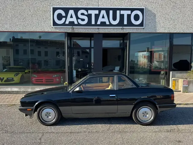 Maserati Karif