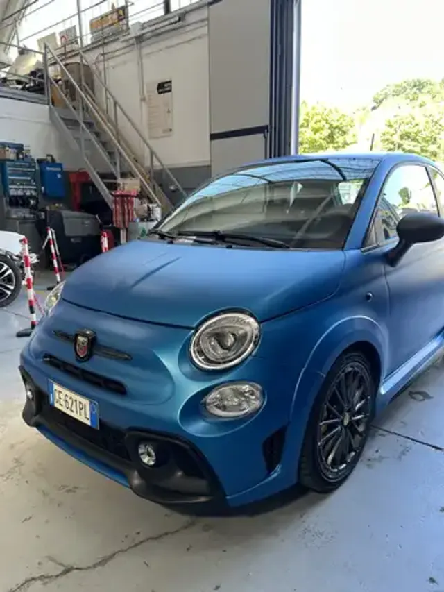 Abarth 595 Competizione