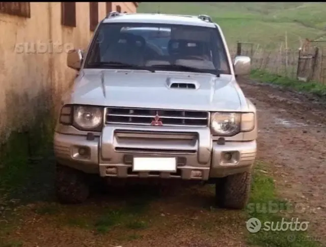 Mitsubishi Pajero (2000-2007)