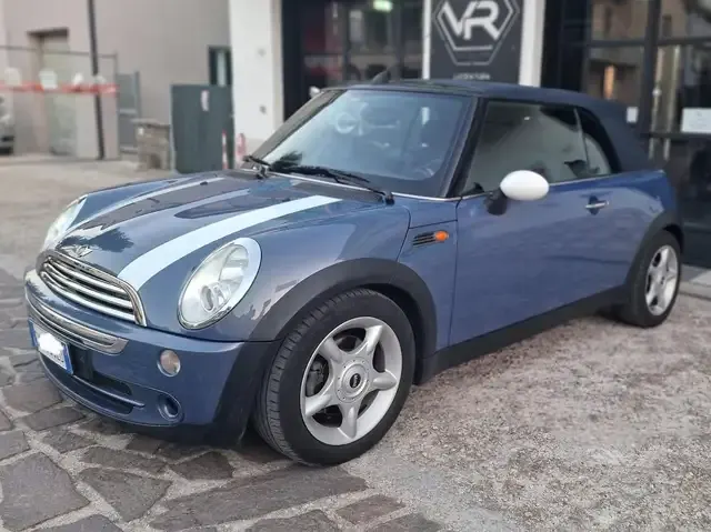 MINI Cooper Cabrio