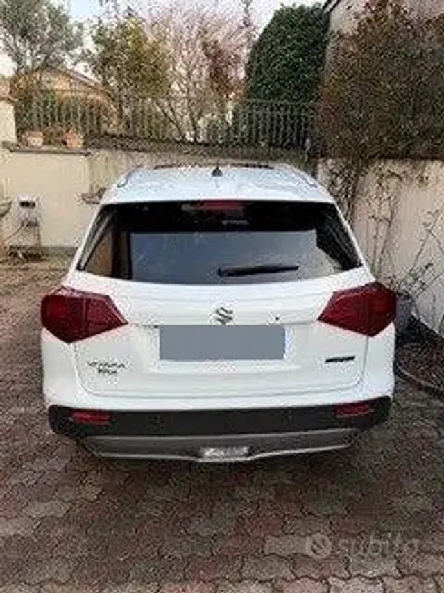 Suzuki Vitara (2015)