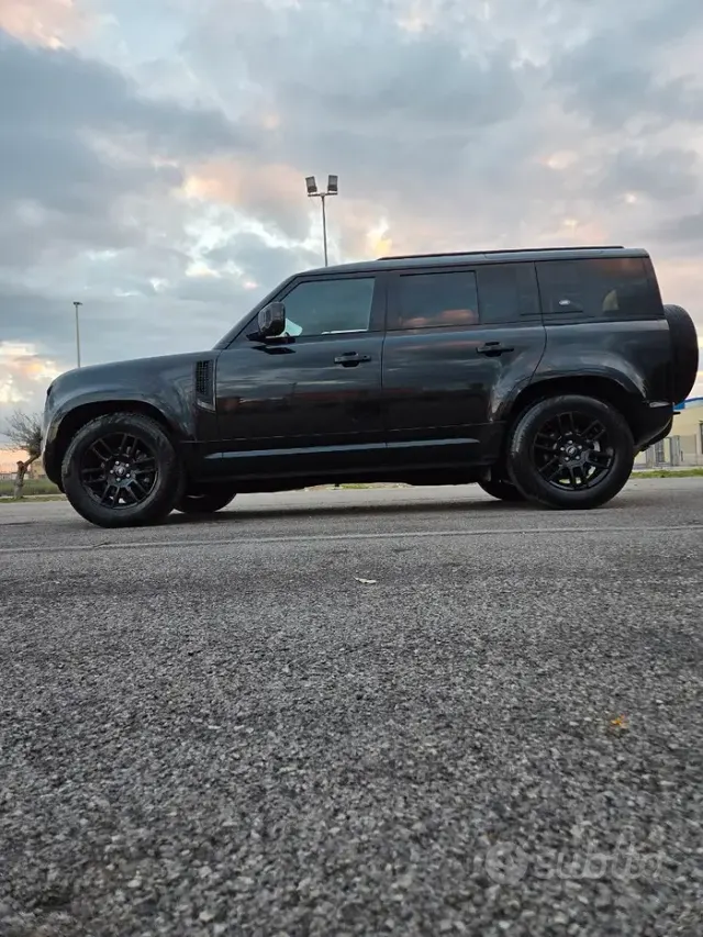 Land Rover Defender (2019)