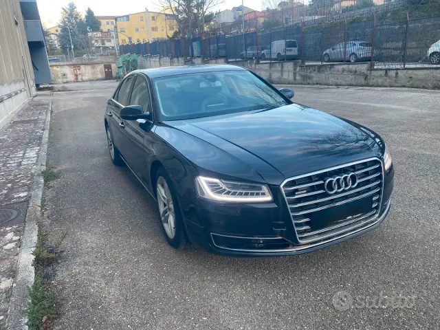 Audi A8 4ª serie