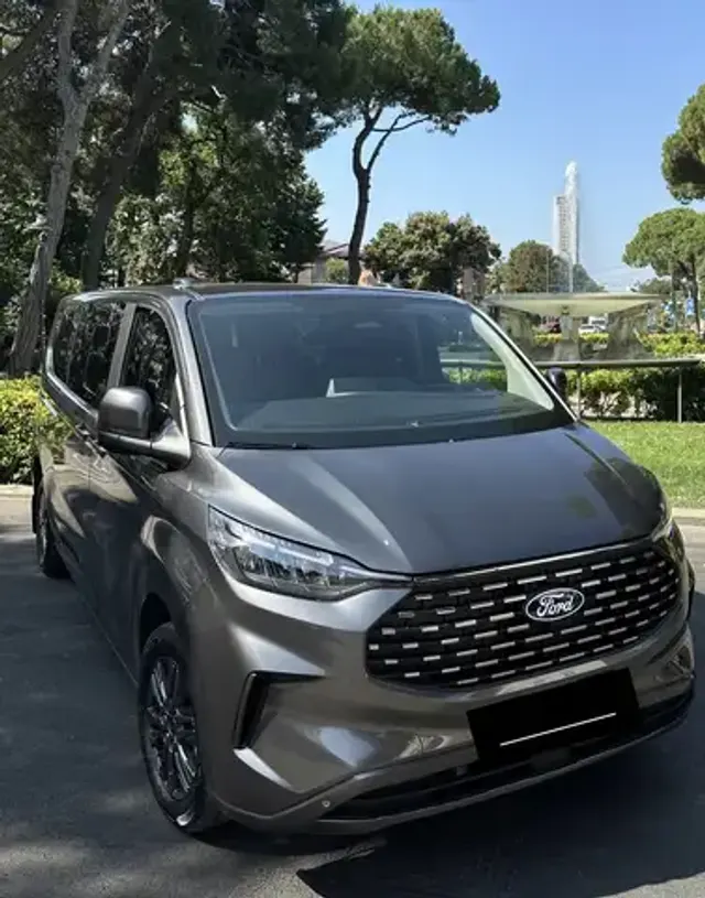 Ford Tourneo Custom