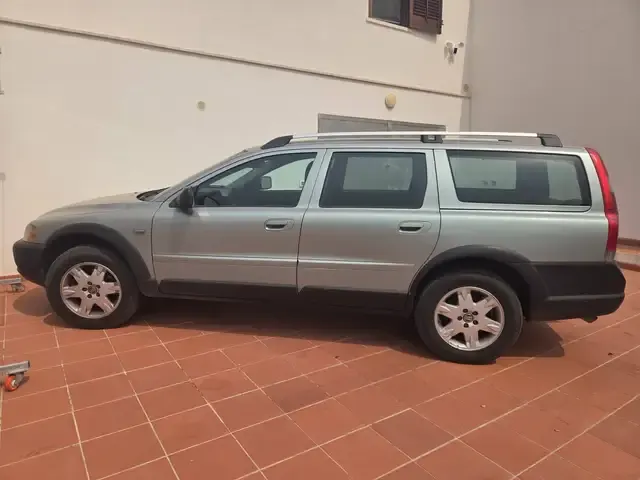 Volvo XC70
