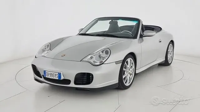 Porsche 911 (996)