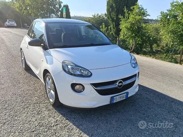Opel Adam